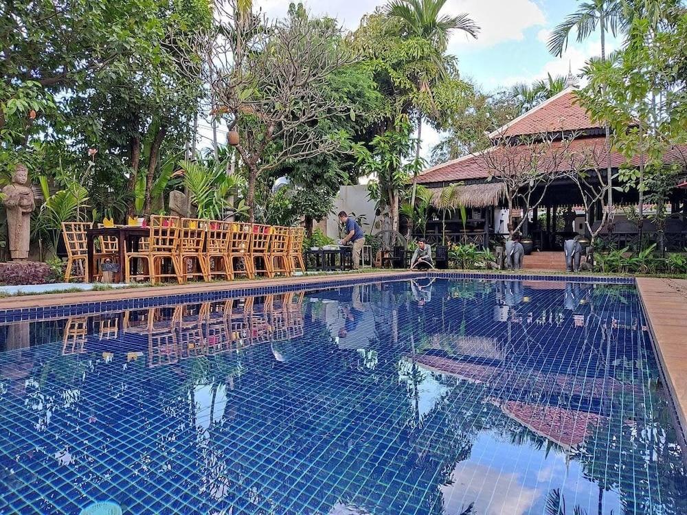 The Oasis Harbor Hotel Siem Reap Bagian luar foto