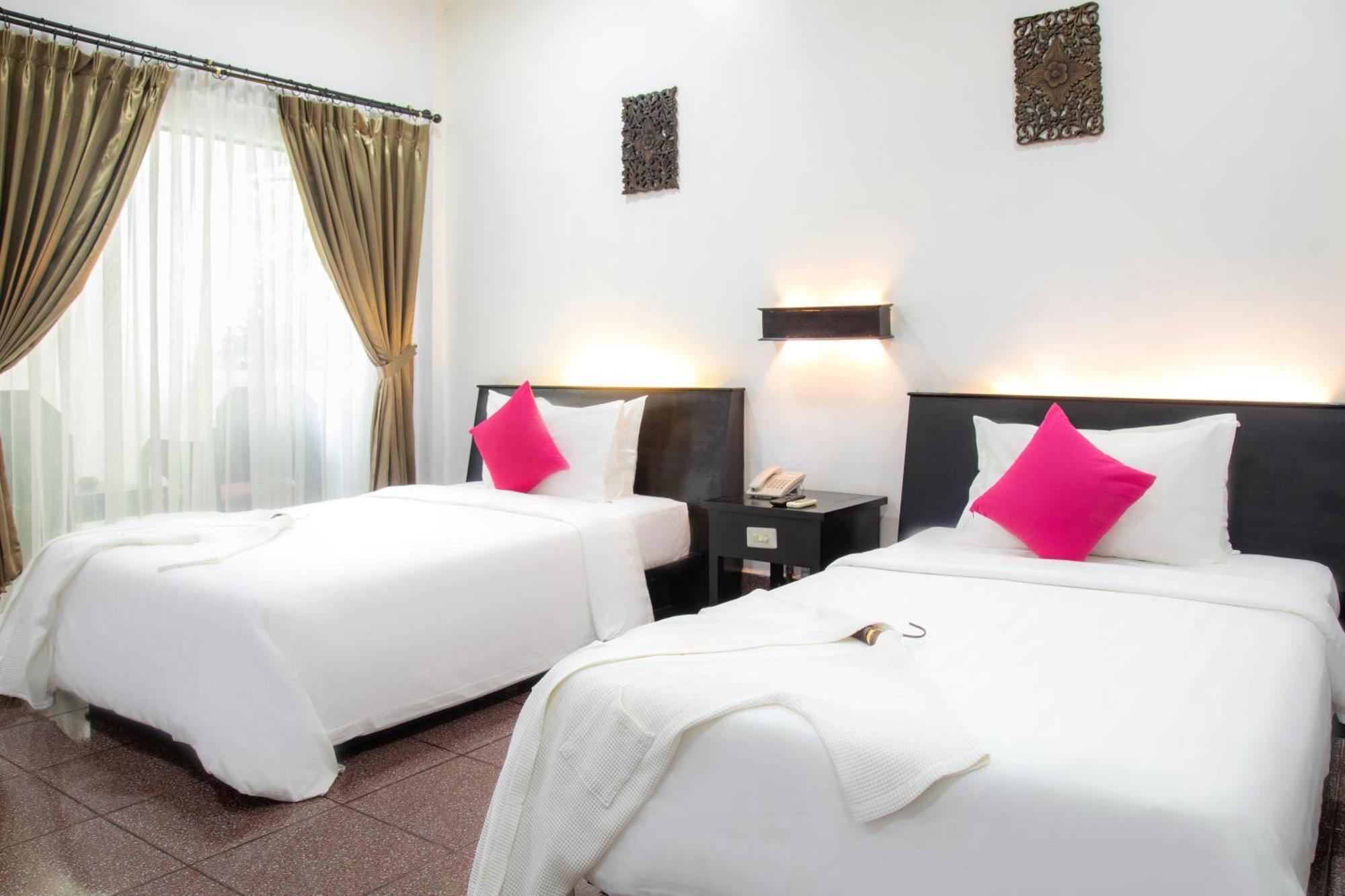 The Oasis Harbor Hotel Siem Reap Bagian luar foto