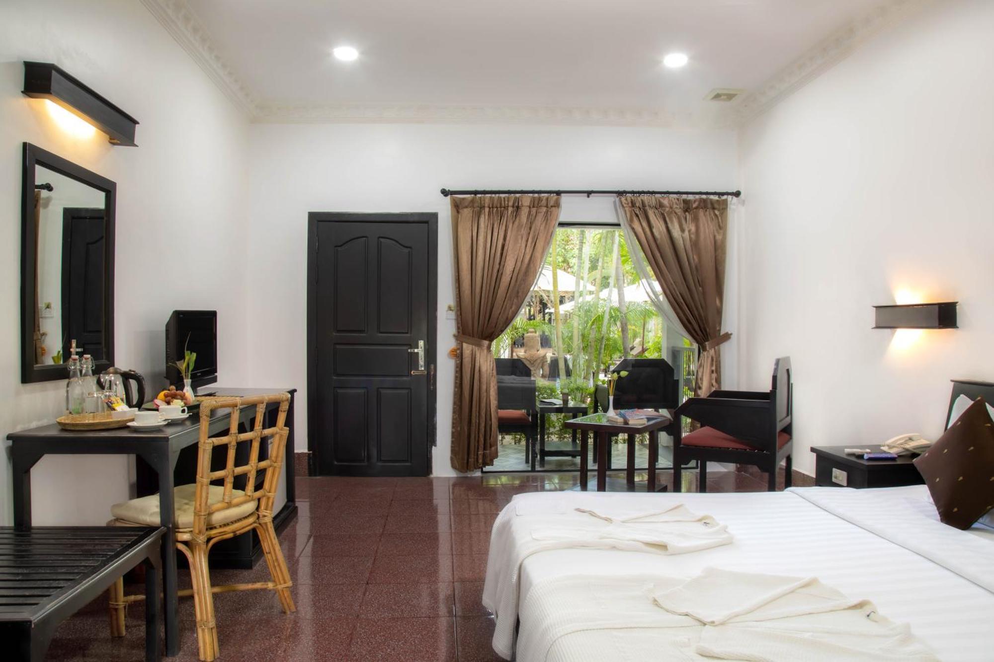 The Oasis Harbor Hotel Siem Reap Bagian luar foto